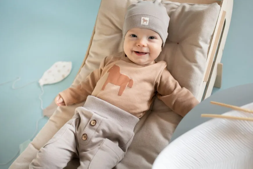 Body z długim rękawem brązowe z konikiem Wooden Pony | Pinokio