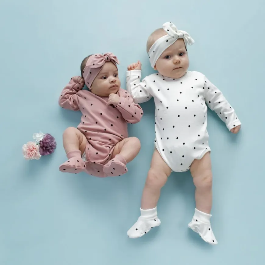 Body z długim rękawem różowe w groszki - Tres Bien | Pinokio