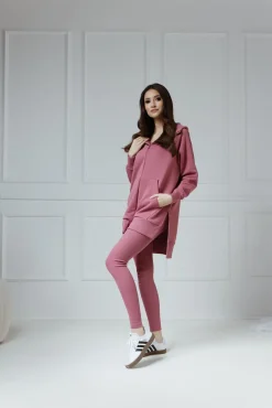 Comfort & Luxury -  Długa bluza na ekspres z kapturem Layla Malaga